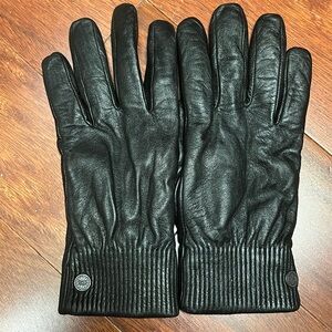 Canada Goose Black Leather Gloves